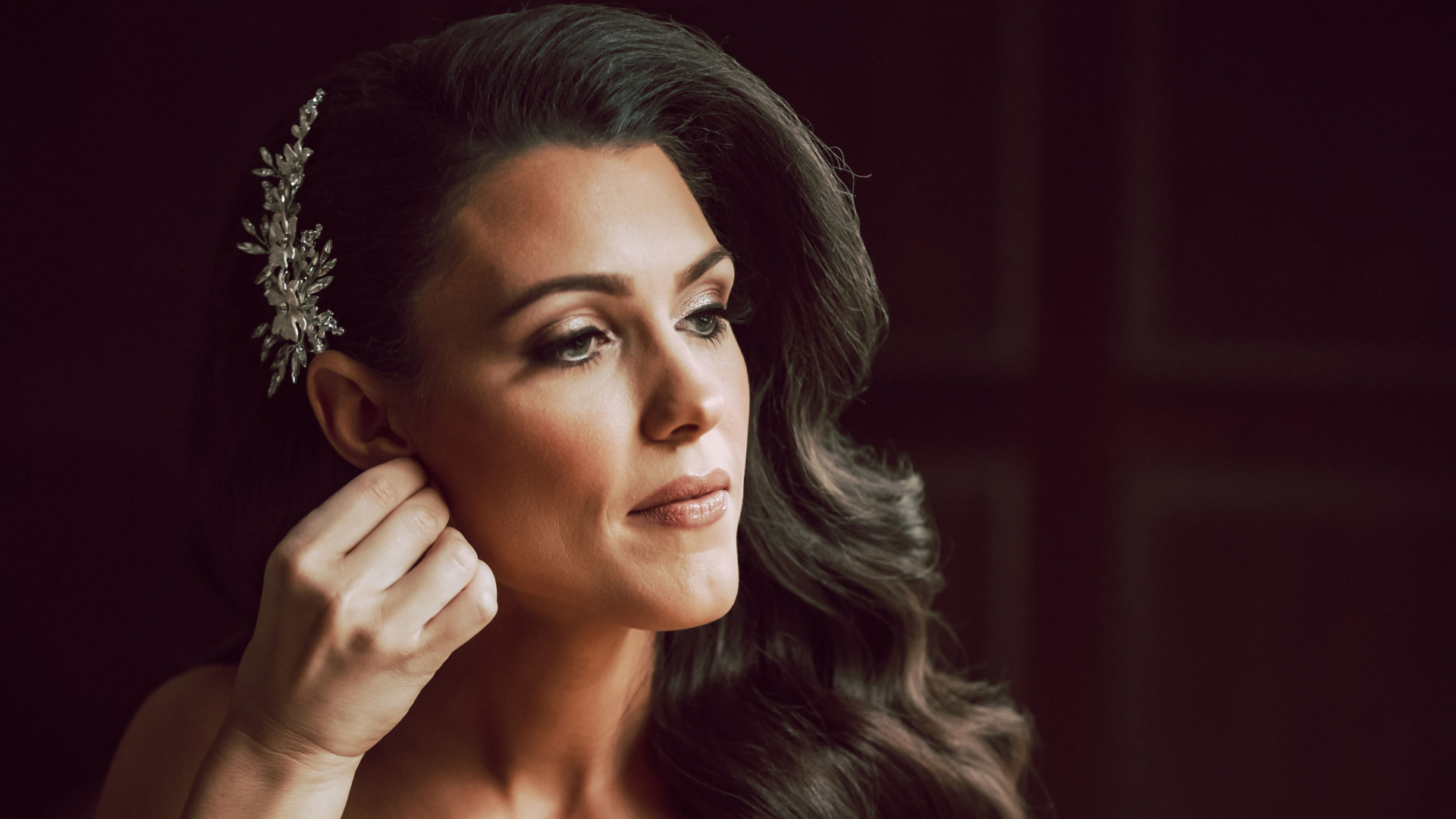 Bridal makeup by Jacqueline Cole