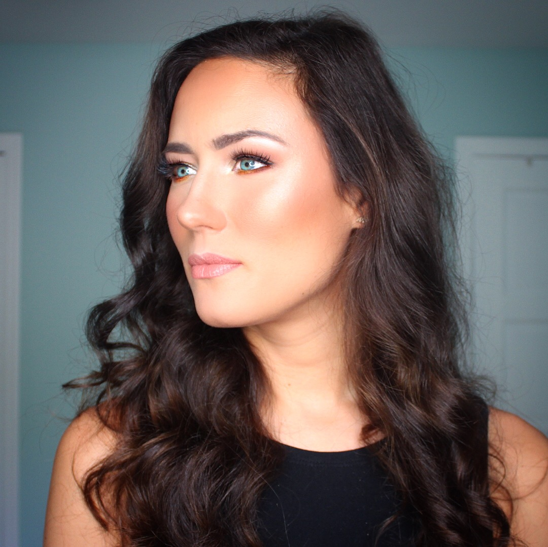 Glam makeup by Jacqueline Cole