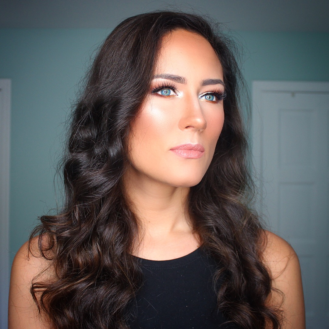 Glam makeup by Jacqueline Cole