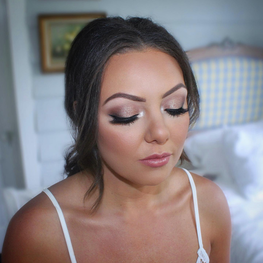 Glam makeup by Jacqueline Cole