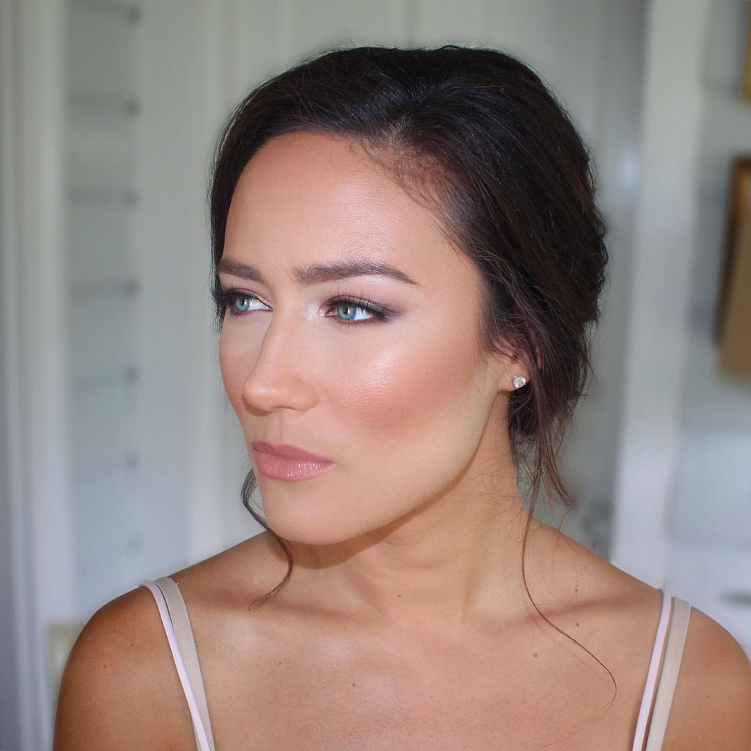 Glam makeup by Jacqueline Cole