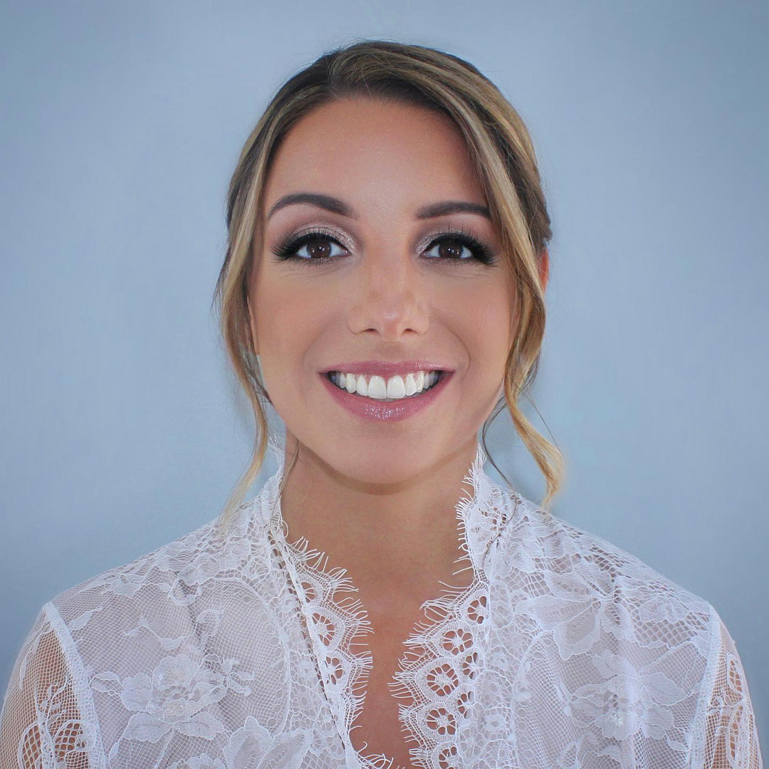 Glam makeup by Jacqueline Cole