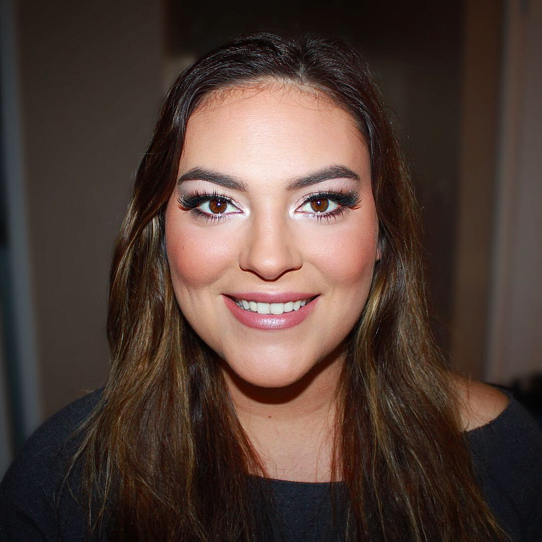 Glam makeup by Jacqueline Cole