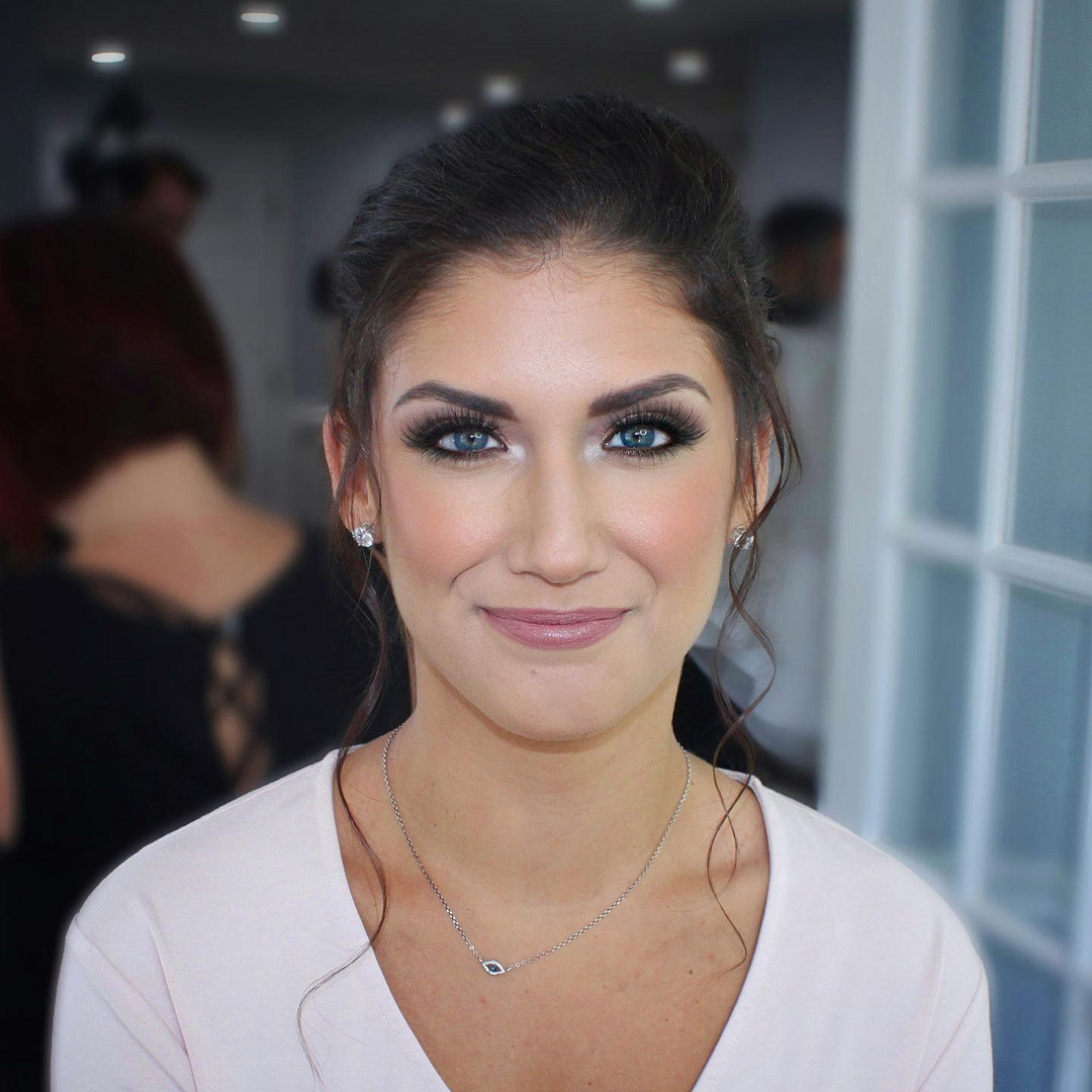 Glam makeup by Jacqueline Cole