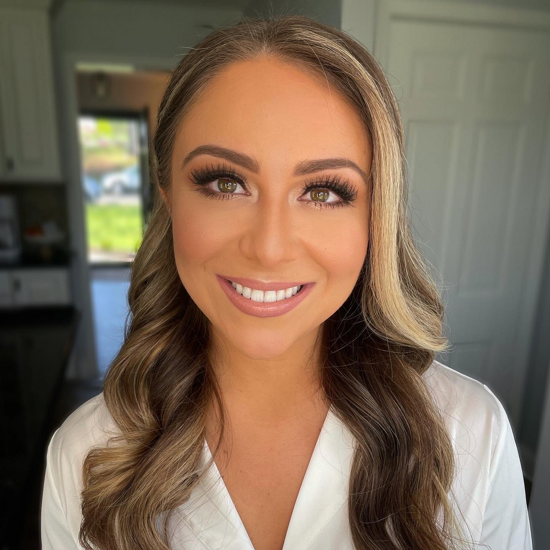 Glam makeup by Jacqueline Cole